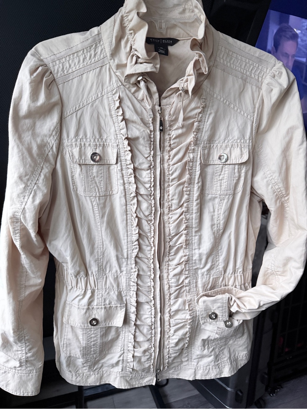 WHBM Lightweight Double-Zip Utility Jacket with Ruffle Detail - Cream Sz 14